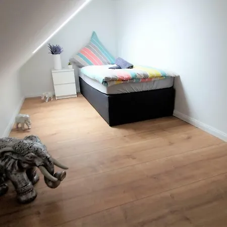 Luxus Naehe Koeln City/messe * ברגיש גלאדבך