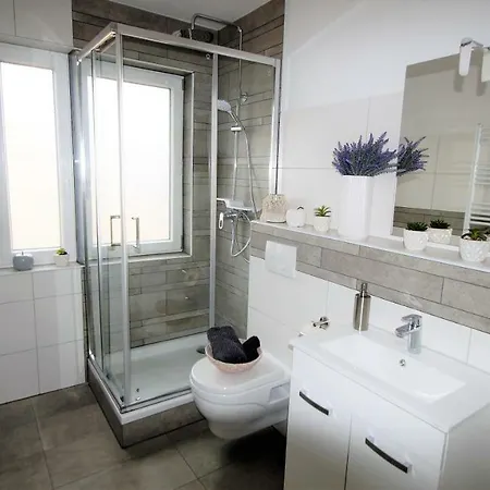 Luxus Naehe Koeln City/messe * برجيش جلادباخ