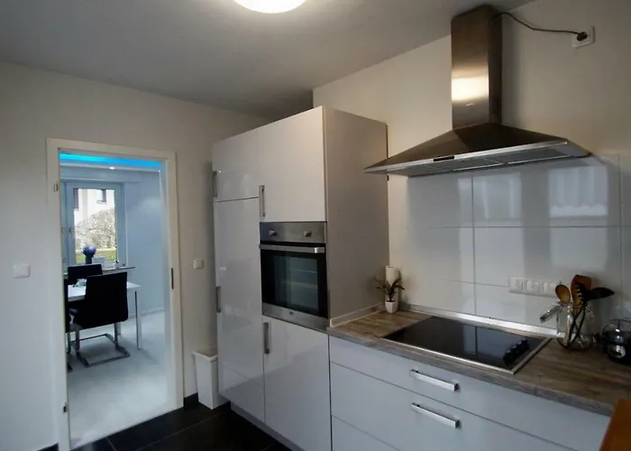 Luxus Naehe Koeln City/messe *