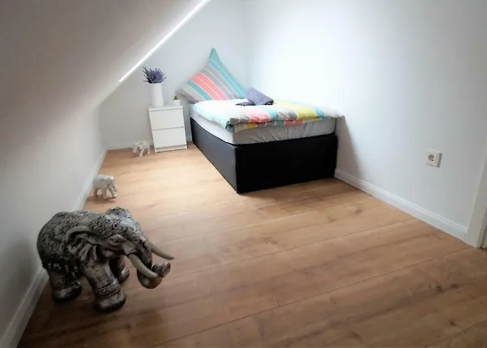 Luxus Naehe Koeln City/messe * Bergisch Gladbach