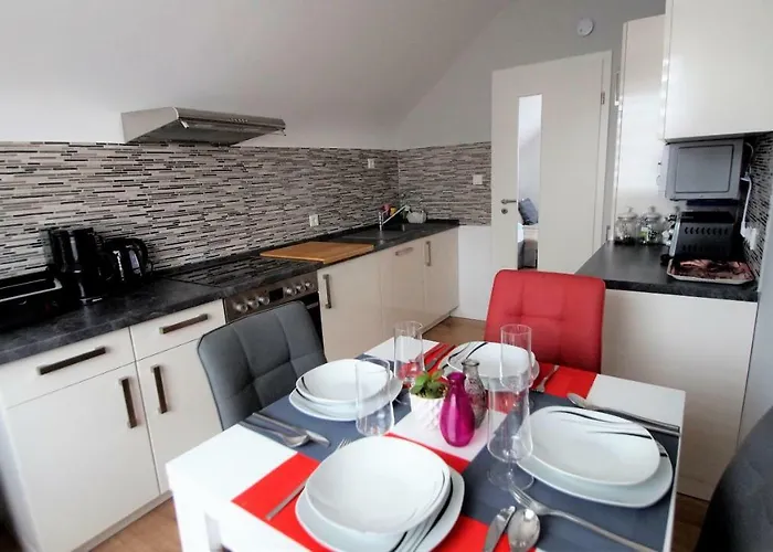 Luxus Naehe Koeln City/messe